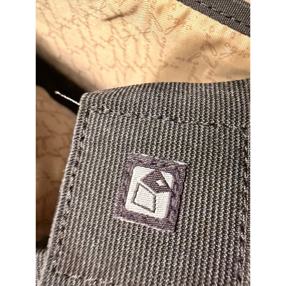 OGIO Hip Hop Messenger Bag Brown Plaid Tech Laptop Shoulder Bag Organizer